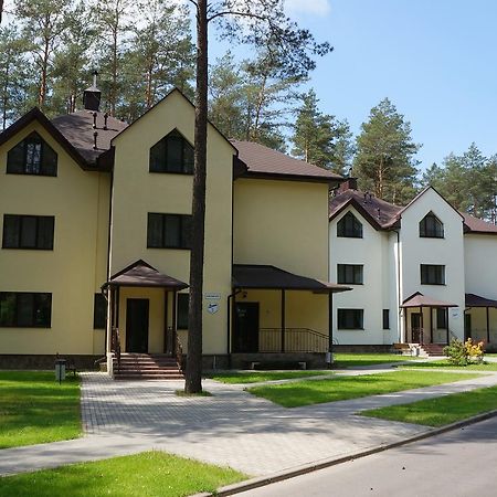 Isloch Park Hotel Rakaw Eksteriør billede